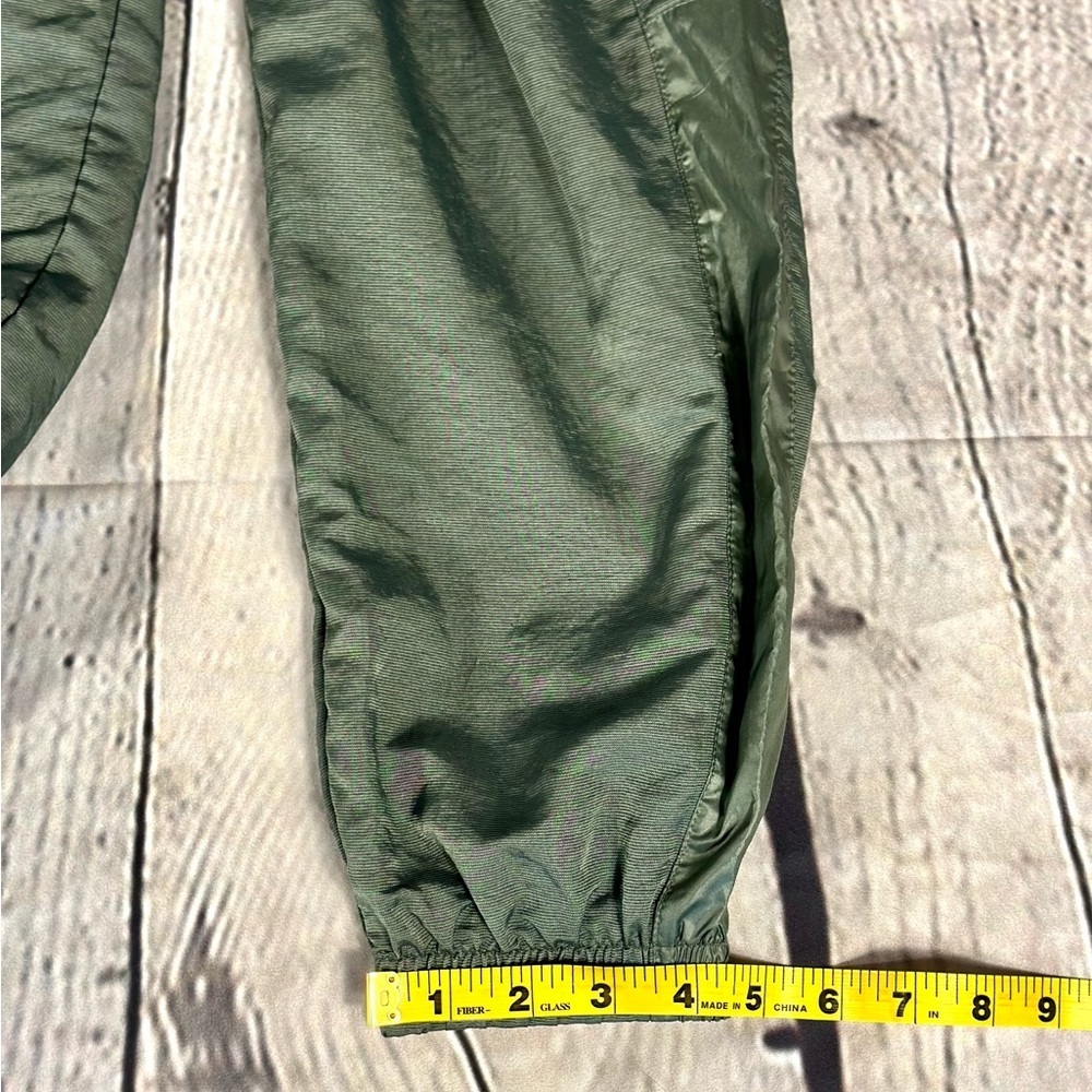 Women’s Nike Sportswear Woven Cargo Pants, Juniper, Size XS - Picture 12 of 16